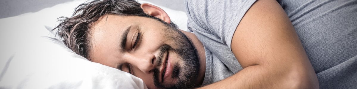 Side sleeping for Sleep Apnoea | CPAP.co.uk